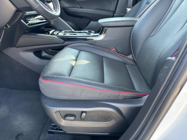Used 2023 Buick Envision Essence w/ Sport Touring Package AWD/4WD image 18