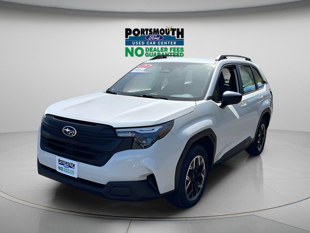 Used 2025 Subaru Forester AWD/4WD image 14