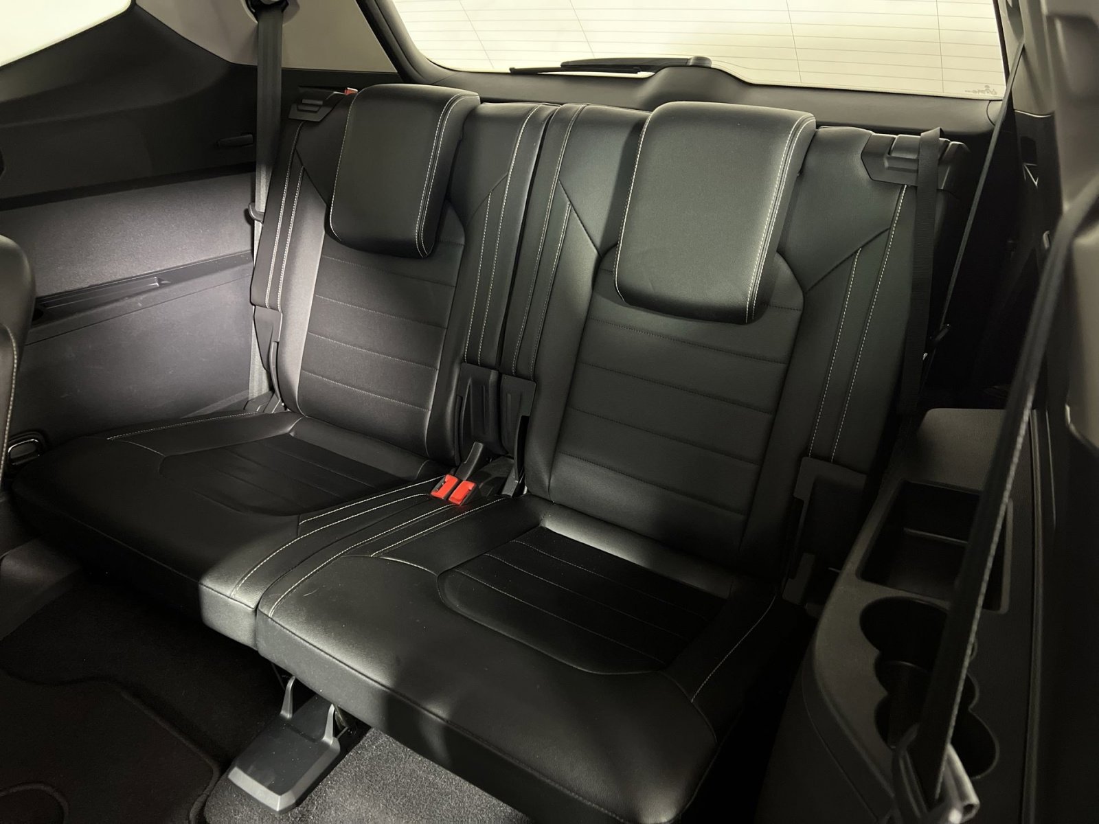 Used 2022 Volkswagen Atlas SEL Premium image 26