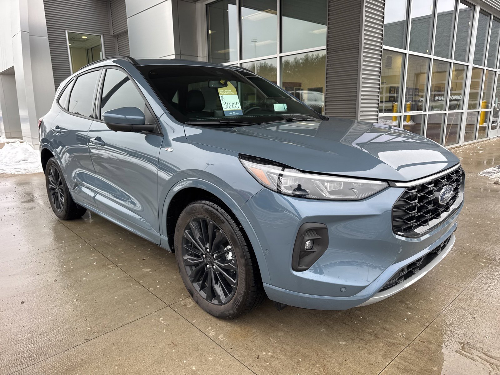 Certified 2024 Ford Escape ST-Line Elite w/ Premium Technology Package image 11