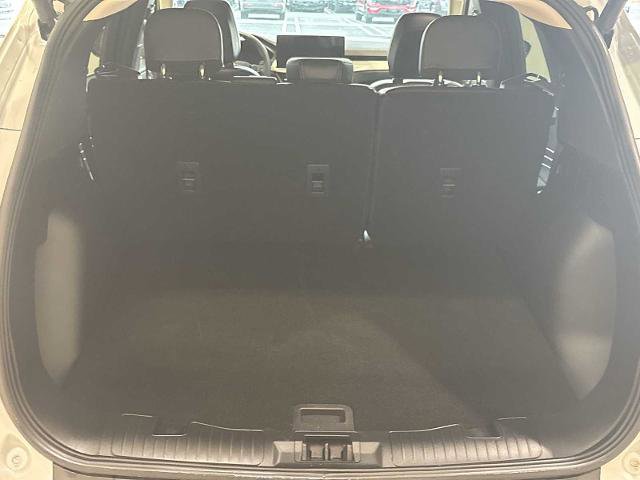 Certified 2025 Ford Escape Platinum AWD/4WD image 25