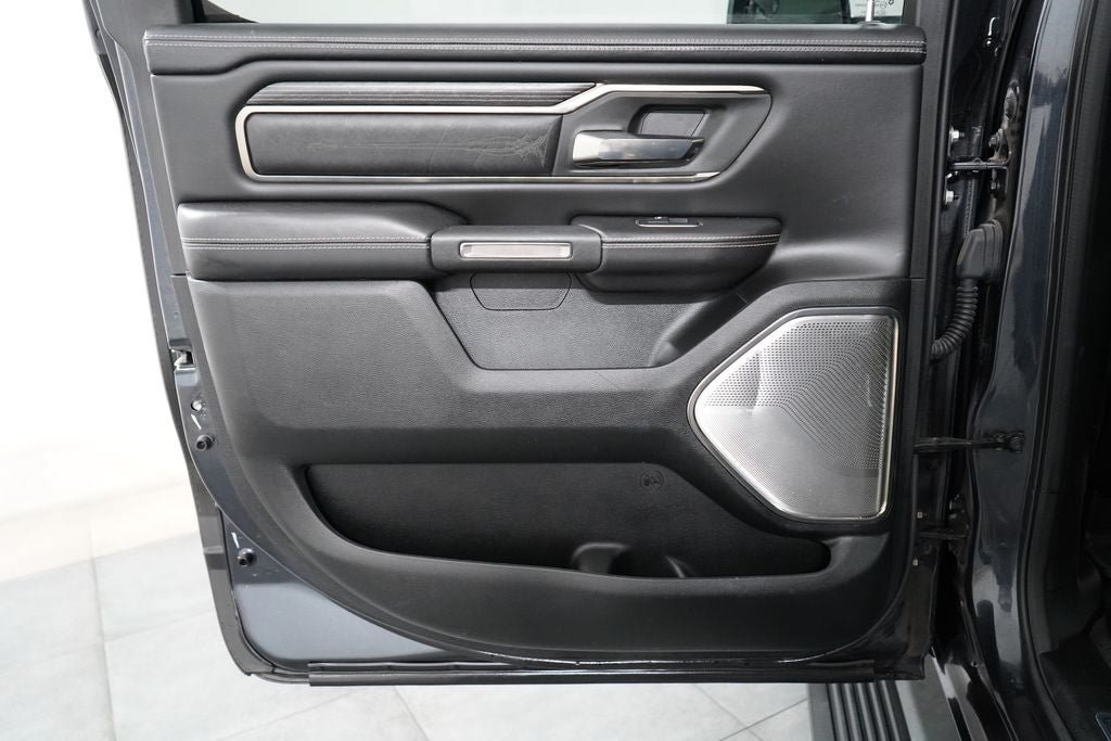 Used 2019 RAM 1500 Limited AWD/4WD image 28