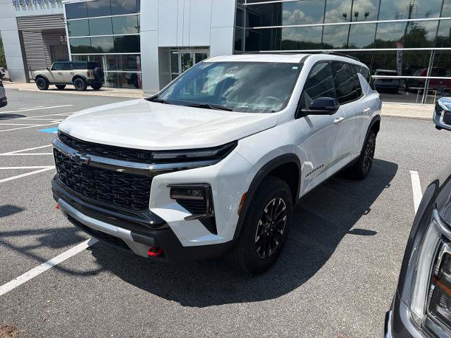 Used 2024 Chevrolet Traverse Z71 w/ Enhanced Driving Package