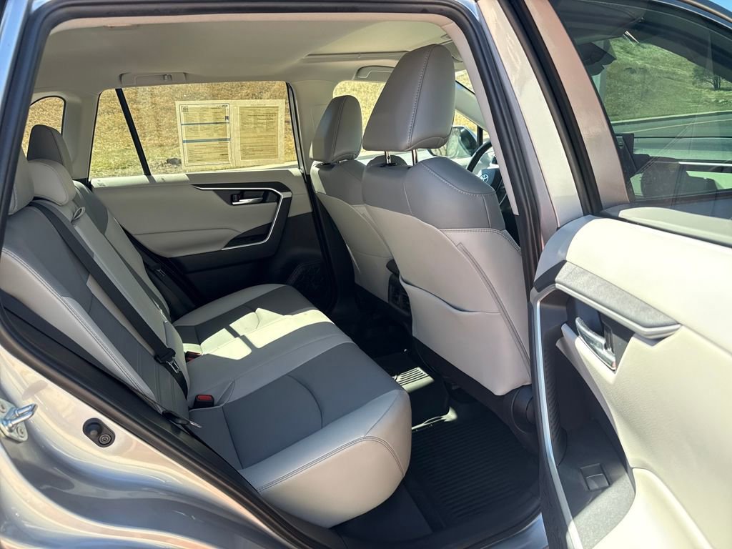 Used 2019 Toyota RAV4 XLE Premium w/ Cold Weather Package image 23