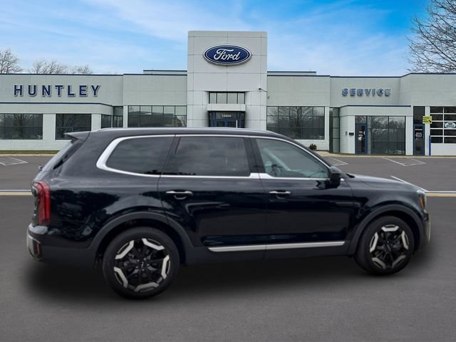 Used 2023 Kia Telluride S w/ S Sunroof Package AWD/4WD image 4