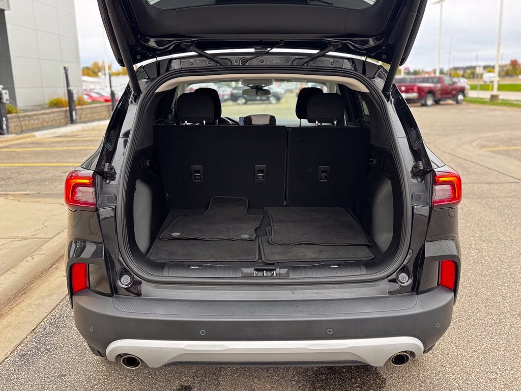 Certified 2023 Ford Escape Active w/ Tech Pack #2 AWD/4WD image 46