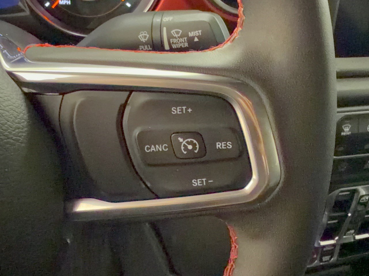 Used 2023 Jeep Gladiator Rubicon w/ LED Lighting Group AWD/4WD image 19
