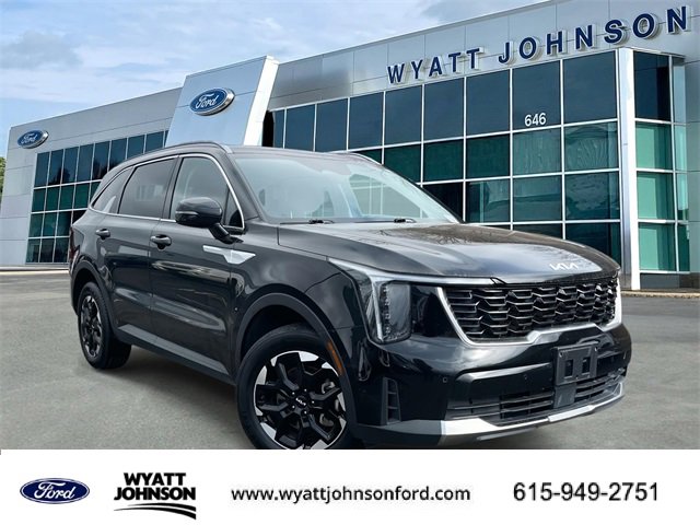 Used 2024 Kia Sorento S