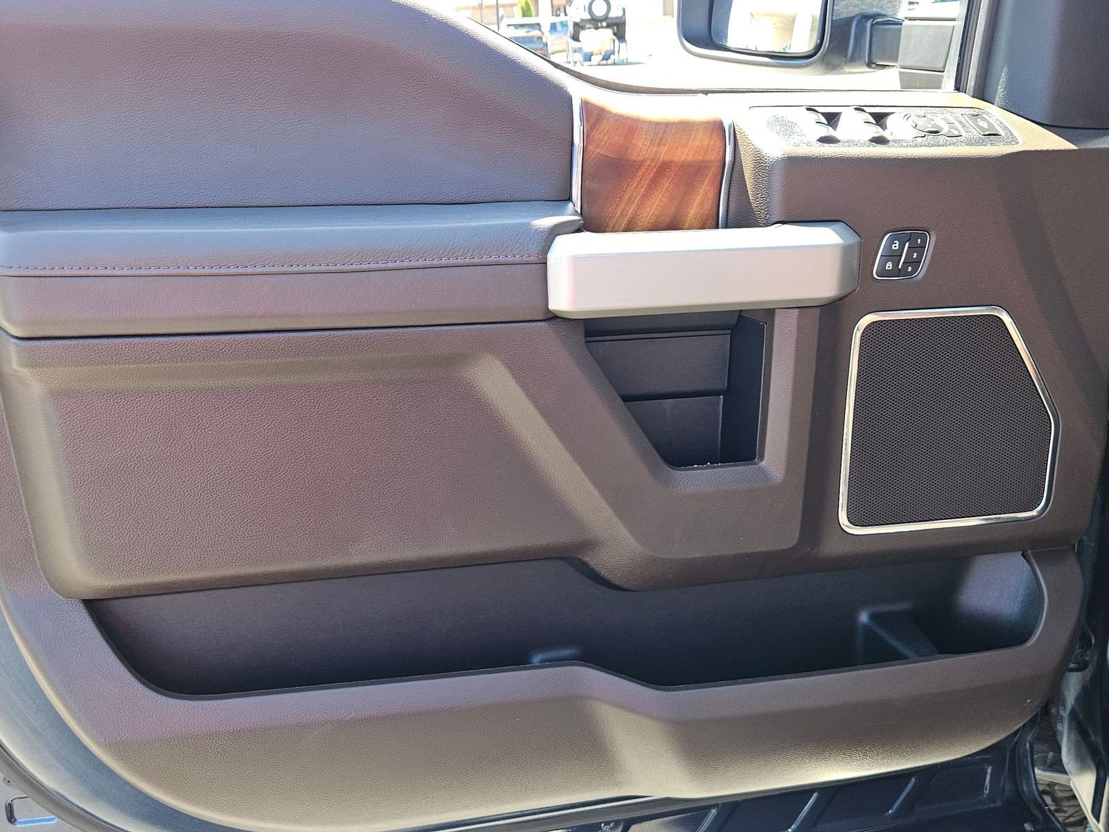 Certified 2019 Ford F250 King Ranch w/ King Ranch Ultimate Package image 11