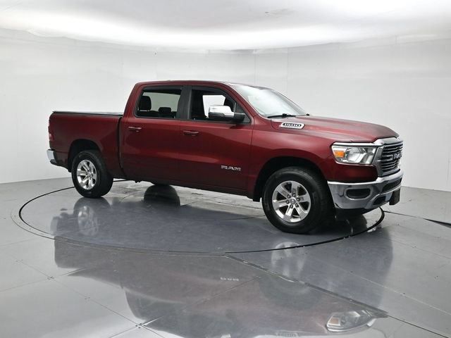 Used 2023 RAM 1500 Laramie AWD/4WD image 3