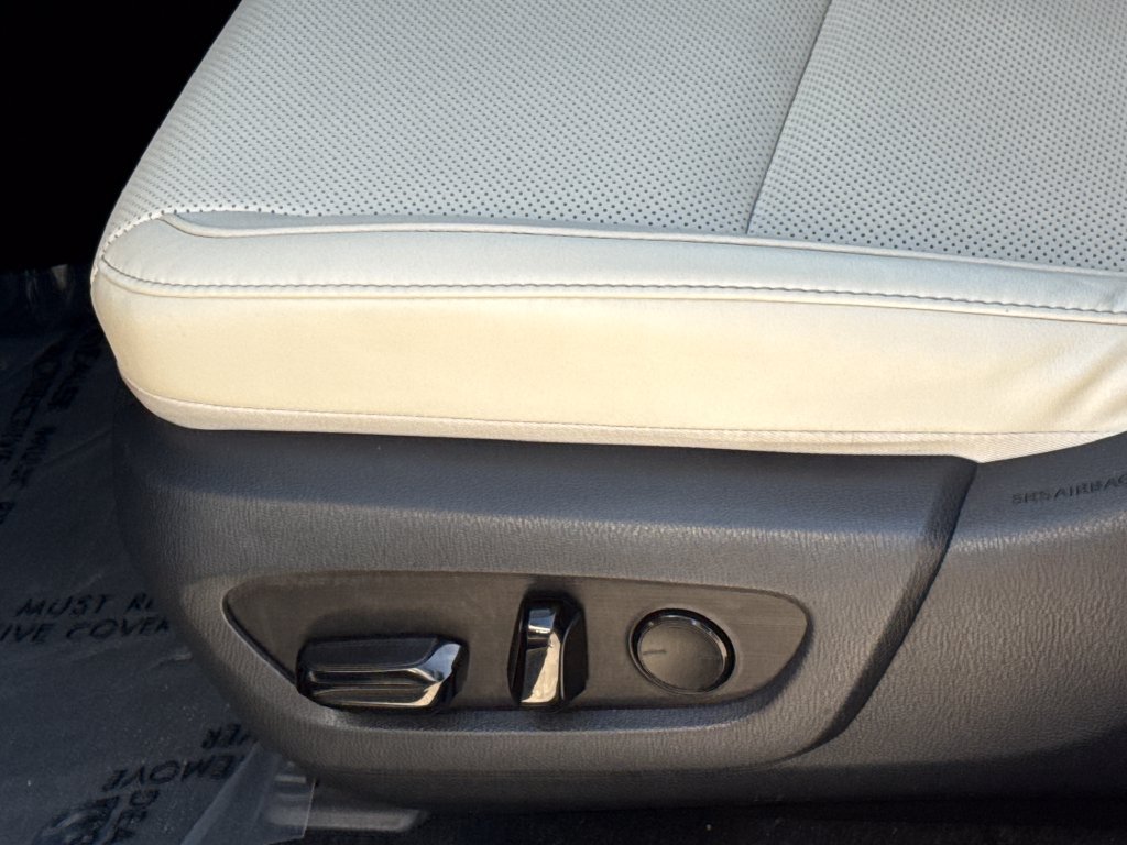 Used 2024 Lexus RX 350 Premium w/ Accessory Package (K3) FWD image 25