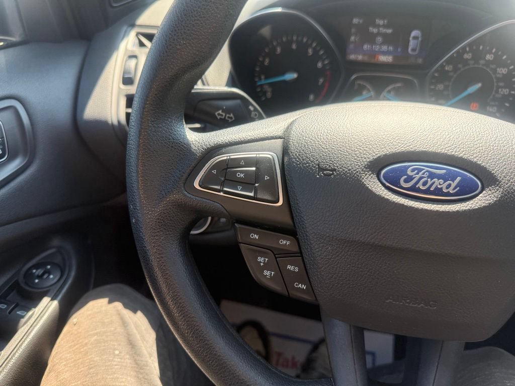 Certified 2018 Ford Escape SE w/ SE Sync 3 Package FWD image 18