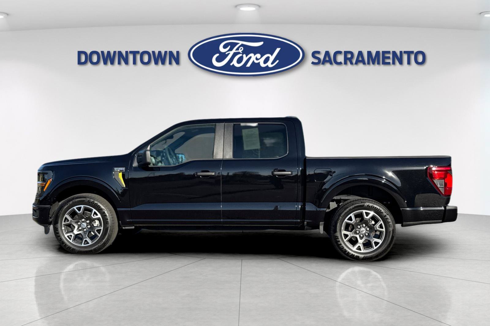 Certified 2024 Ford F150 STX RWD image 7