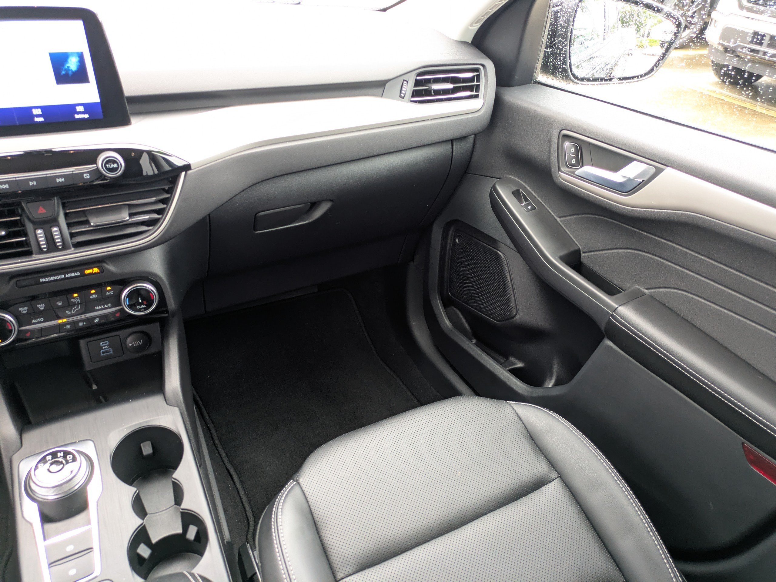 Certified 2022 Ford Escape SEL w/ Technology Package FWD image 17
