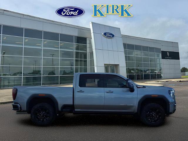 Used 2024 GMC Sierra 2500 AT4 w/ Technology Package image 6