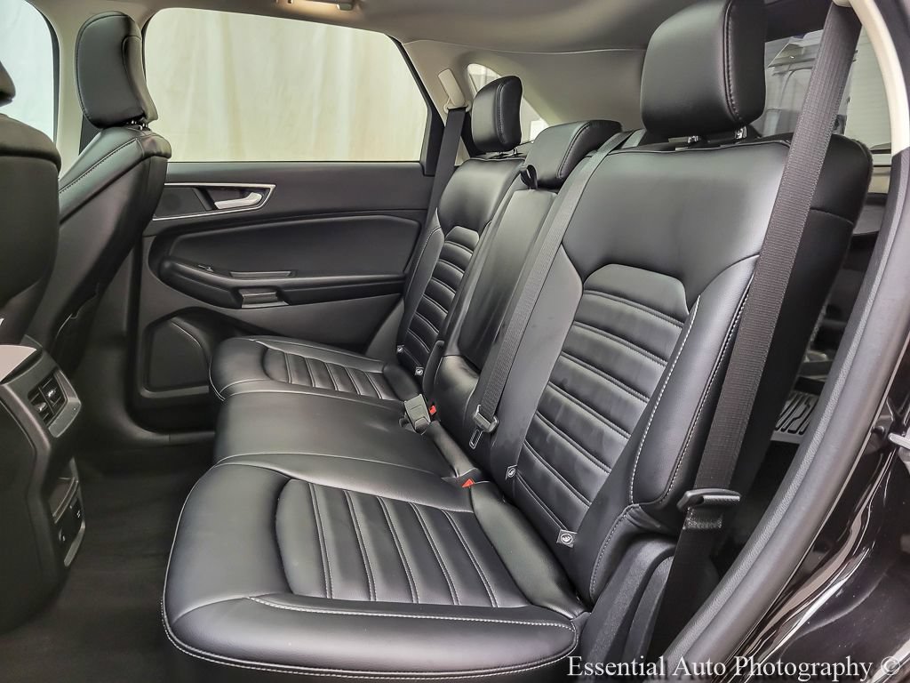 Certified 2024 Ford Edge SEL w/ Convenience Package AWD/4WD image 11