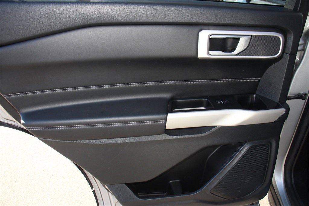 Certified 2022 Ford Explorer XLT w/ Equipment Group 202A image 20