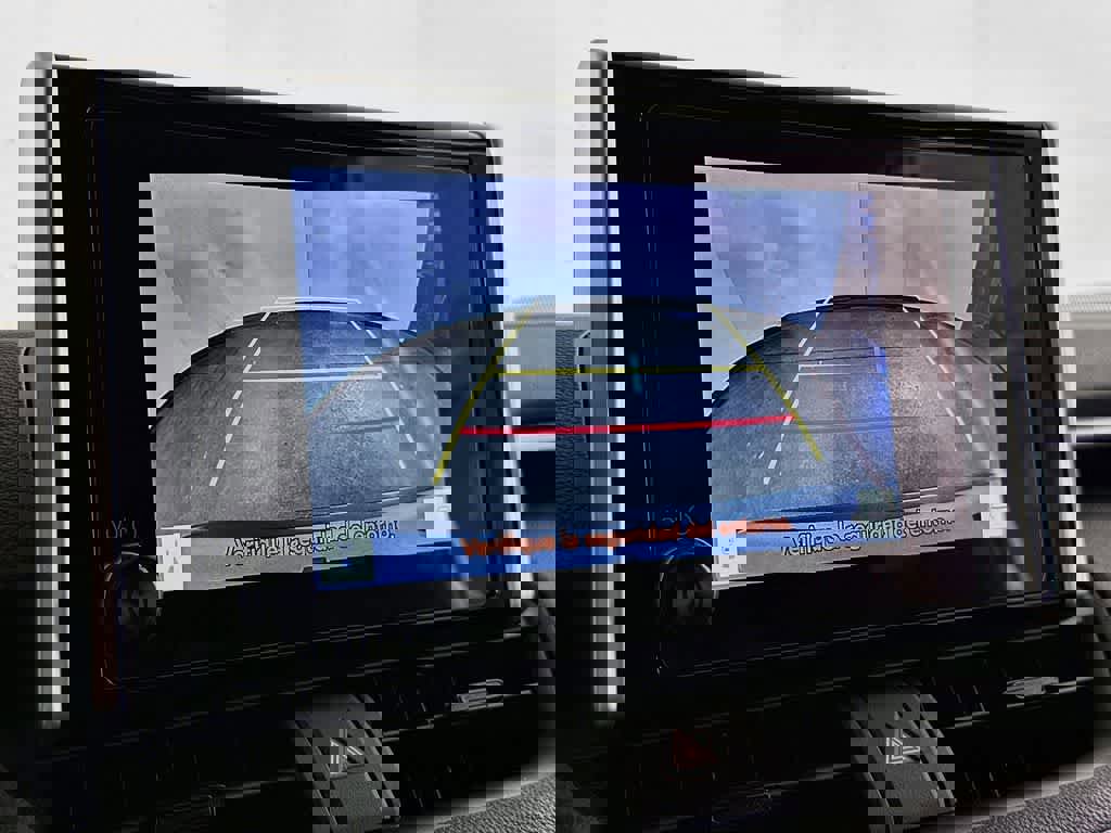 Used 2025 Toyota RAV4 LE FWD image 27