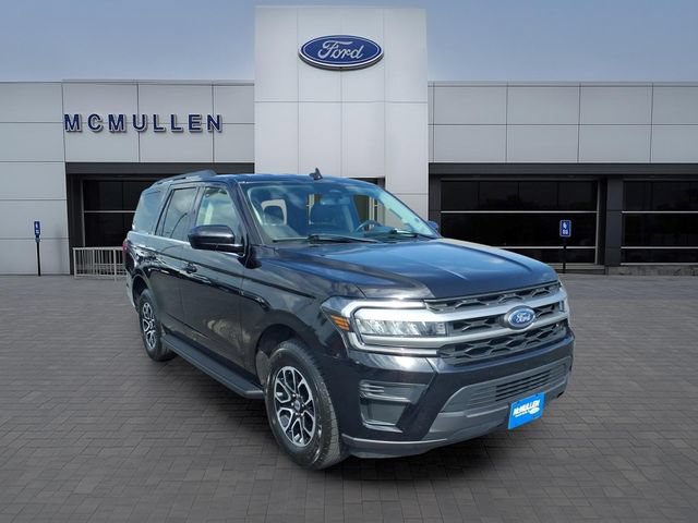Certified 2024 Ford Expedition XLT AWD/4WD image 3