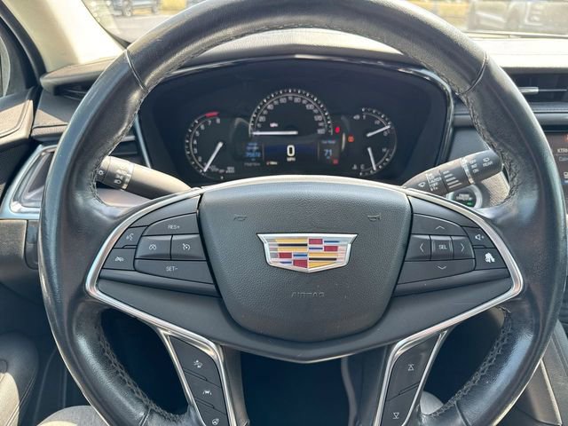 Used 2018 Cadillac XT5 Premium Luxury image 15