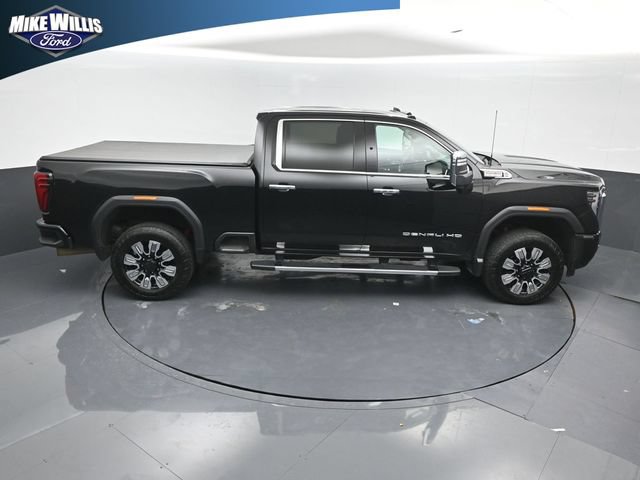 Used 2024 GMC Sierra 2500 Denali w/ Technology Package AWD/4WD image 16