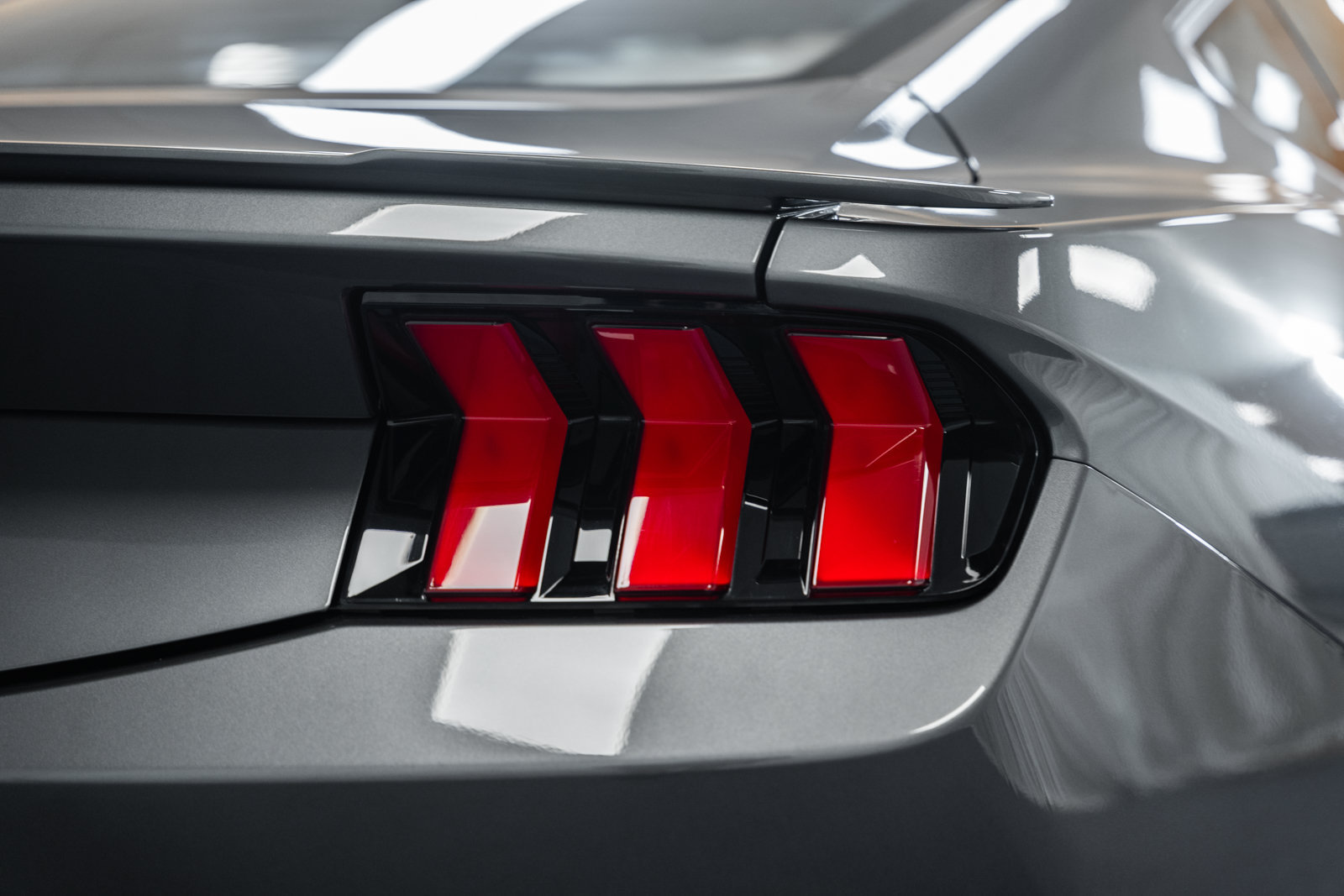 Certified 2024 Ford Mustang GT Premium RWD image 6