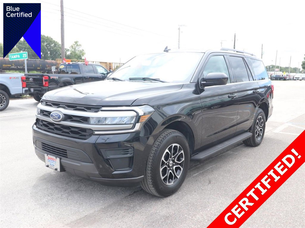 Certified 2024 Ford Expedition XLT image 1