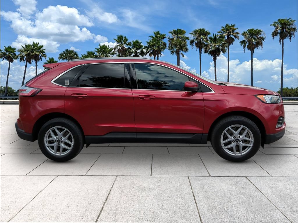 Certified 2024 Ford Edge SEL w/ Convenience Package AWD/4WD image 9