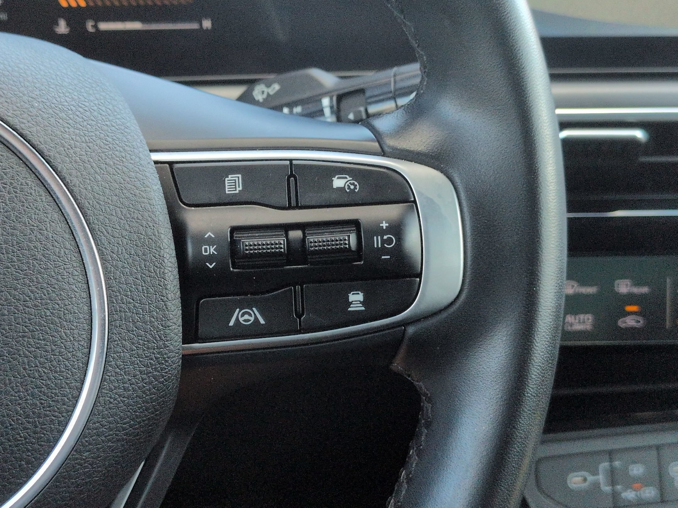 Used 2025 Kia K5 GT-Line FWD image 19