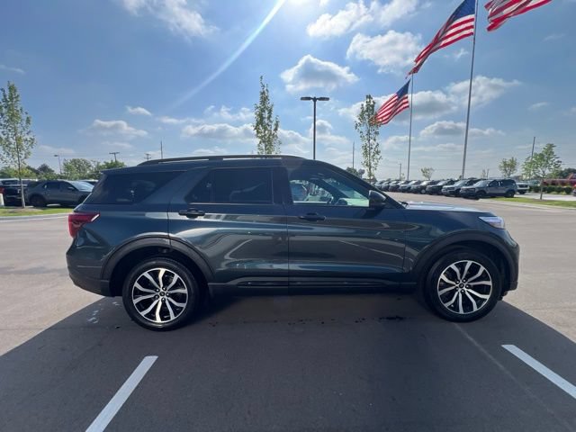 Certified 2023 Ford Explorer ST AWD/4WD image 4