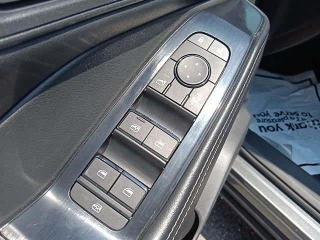 Used 2024 Nissan Rogue SV FWD image 12
