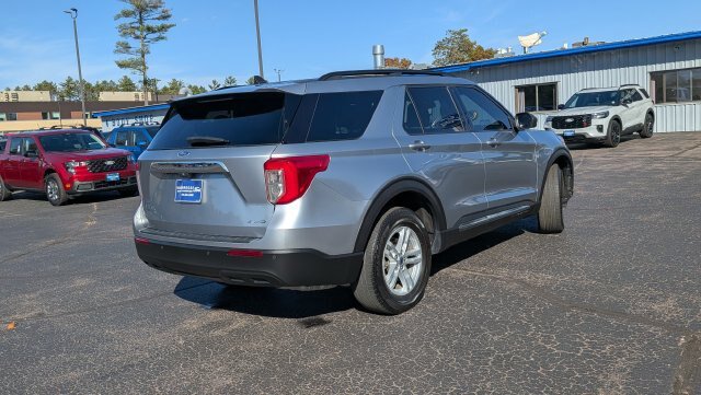 Certified 2024 Ford Explorer XLT AWD/4WD image 7