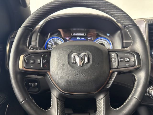 Used 2020 RAM 1500 Limited w/ Black Appearance Package AWD/4WD image 19