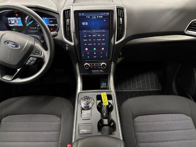 Certified 2024 Ford Edge SE image 18