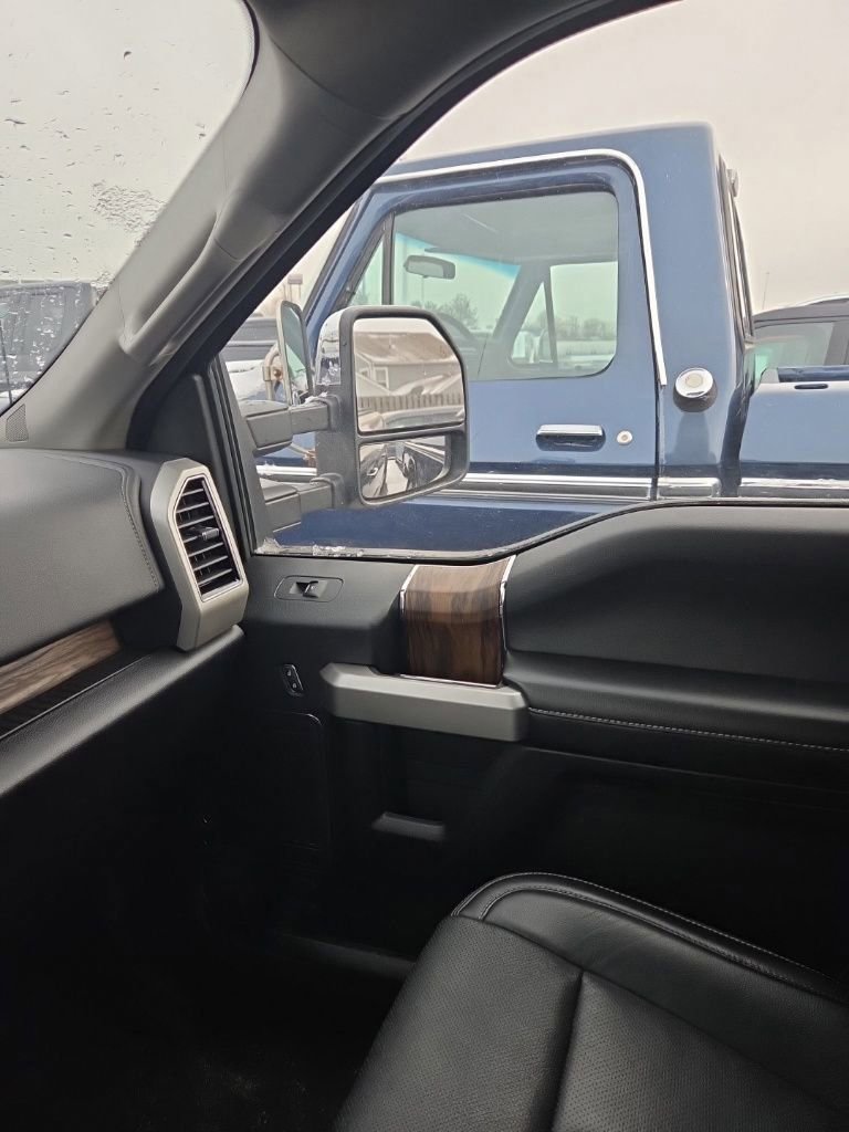 Certified 2018 Ford F150 Lariat w/ Equipment Group 502A Luxury image 9