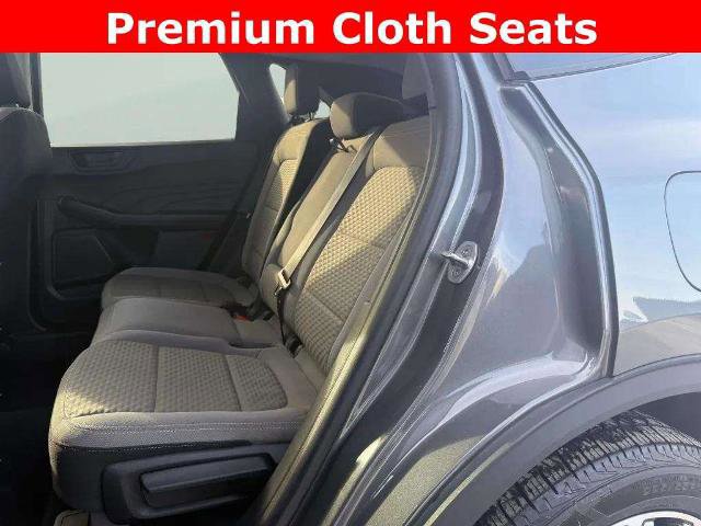 Certified 2022 Ford Escape SE w/ SE Sport Appearance Package image 24