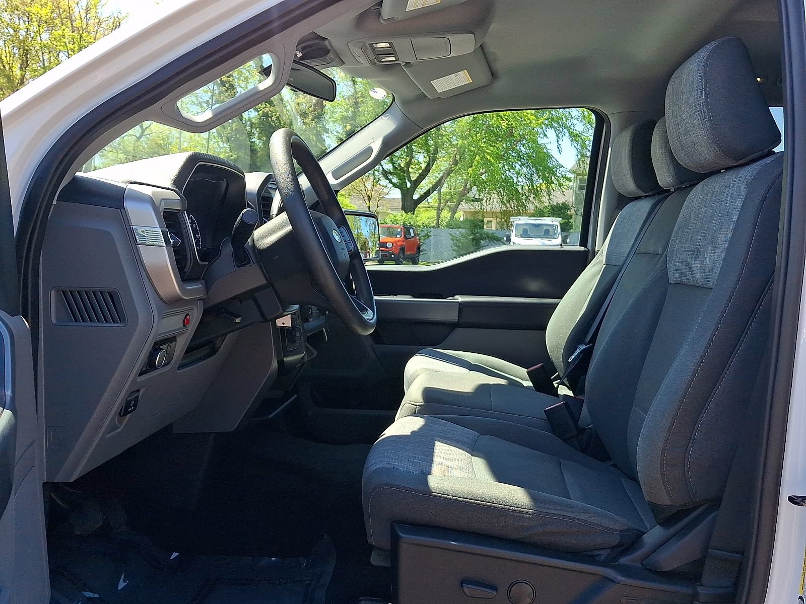 Certified 2023 Ford F150 XLT w/ Trailer Tow Package AWD/4WD image 14