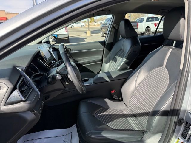 Used 2024 Toyota Camry SE image 14