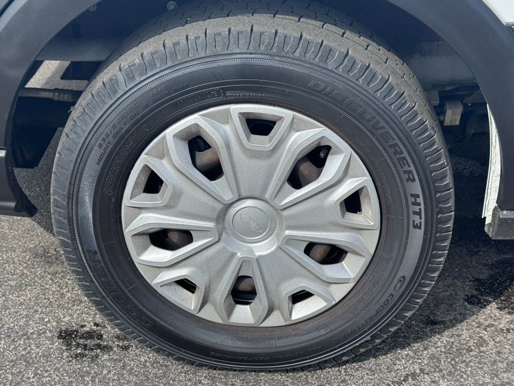Certified 2019 Ford Transit 150 XLT image 44