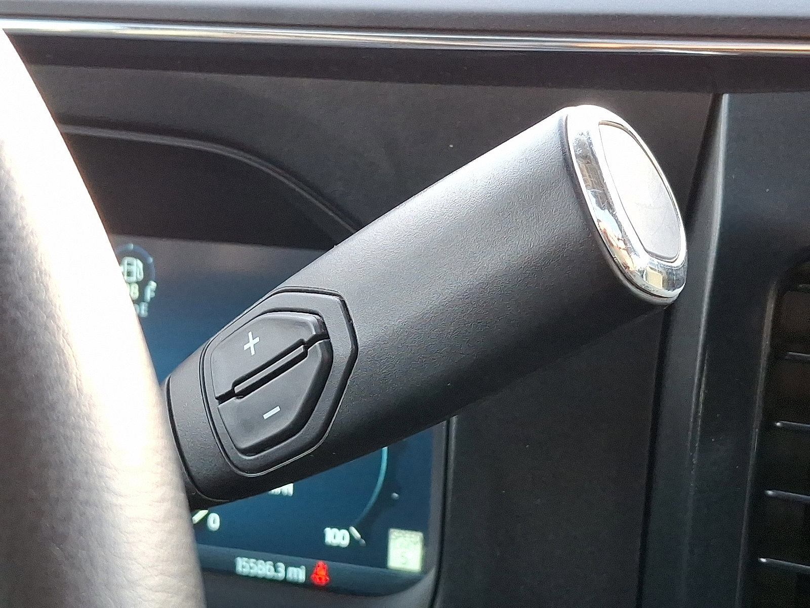 Certified 2025 Ford F350 Lariat w/ Lariat Ultimate Package image 15