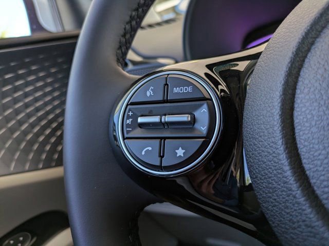 Used 2025 Kia Soul EX image 22