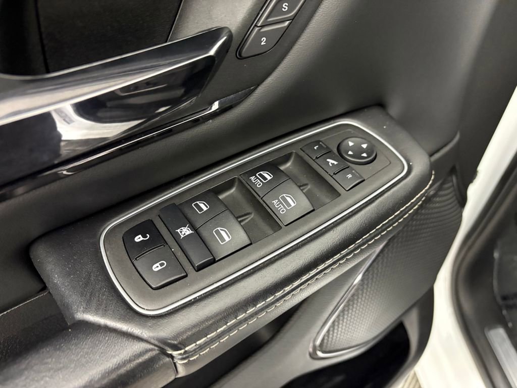 Used 2023 RAM 1500 Limited w/ Bed Utility Group image 13