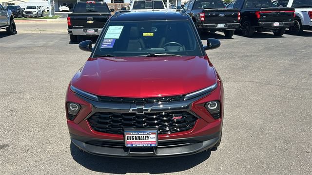 Used 2025 Chevrolet TrailBlazer RS w/ Convenience Package AWD/4WD image 8