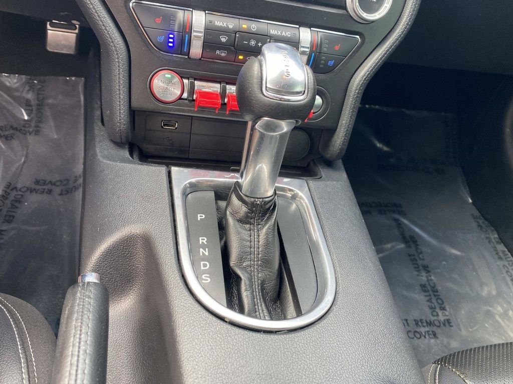 Certified 2022 Ford Mustang Premium RWD image 29