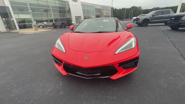 Used 2024 Chevrolet Corvette Stingray Convertible RWD image 3
