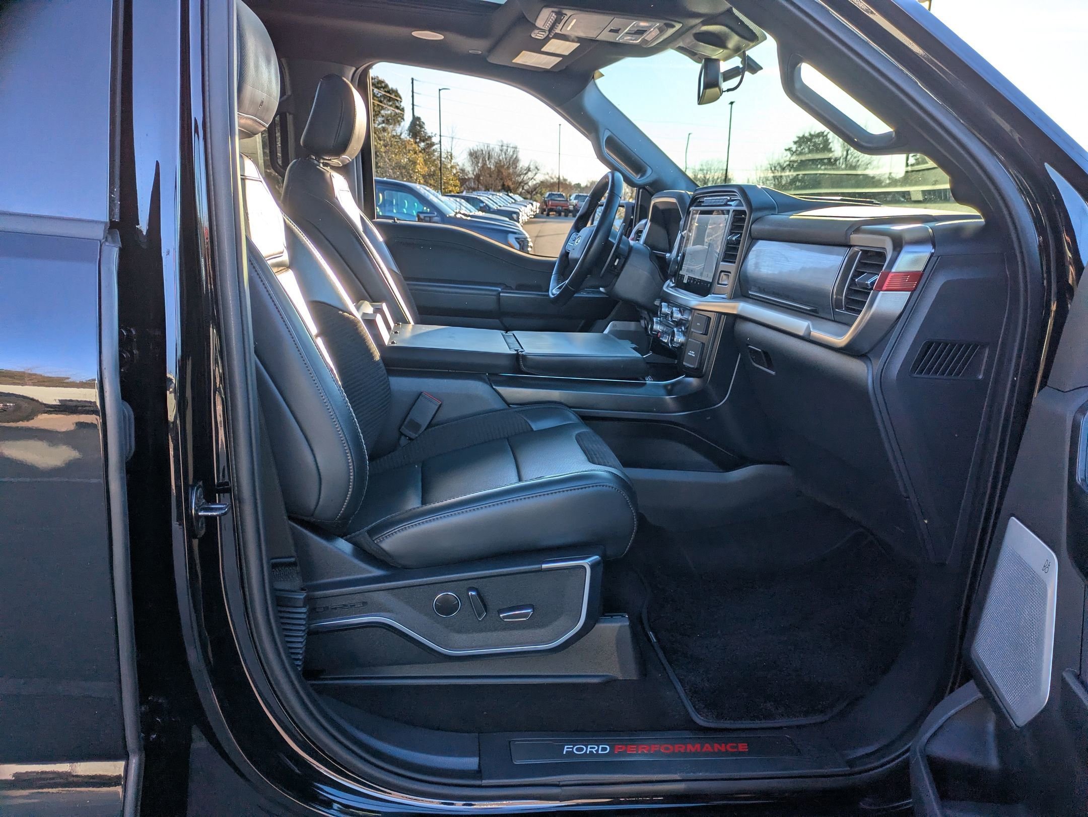 Certified 2023 Ford F150 Raptor image 44