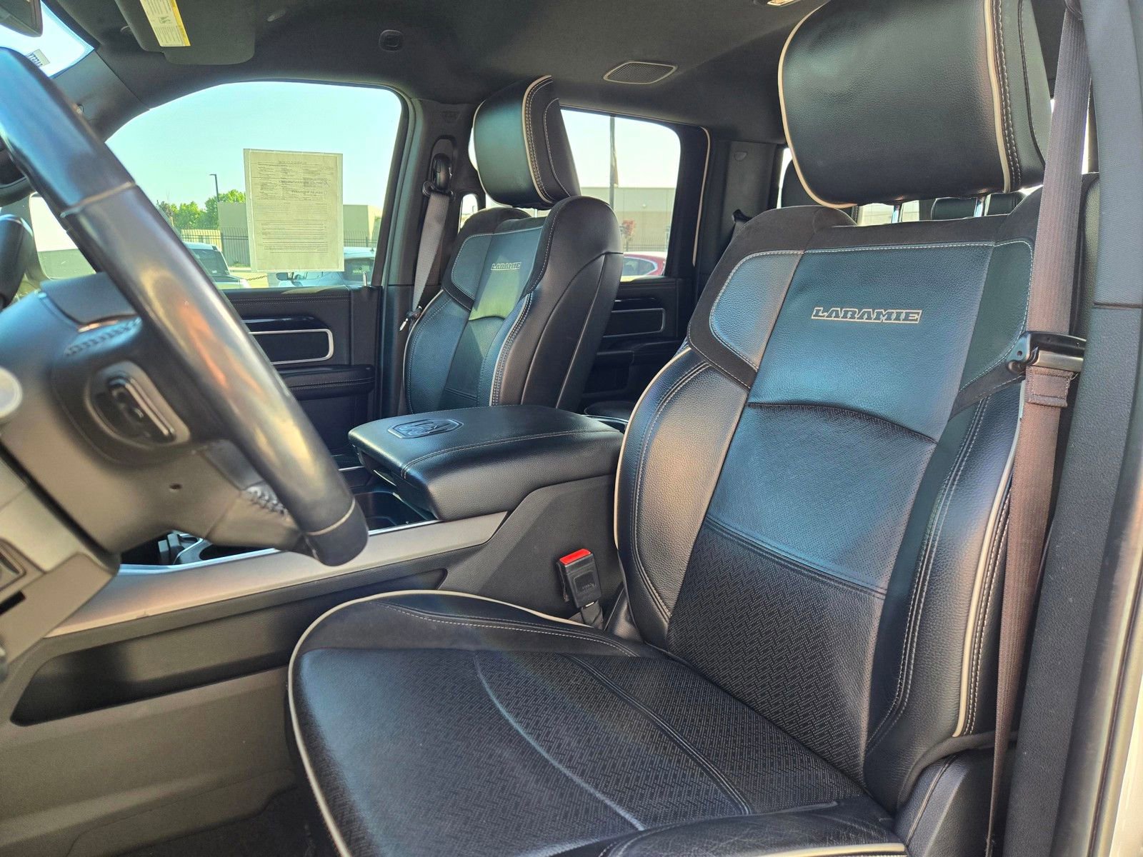 Used 2022 RAM 2500 Laramie w/ Night Edition AWD/4WD image 21