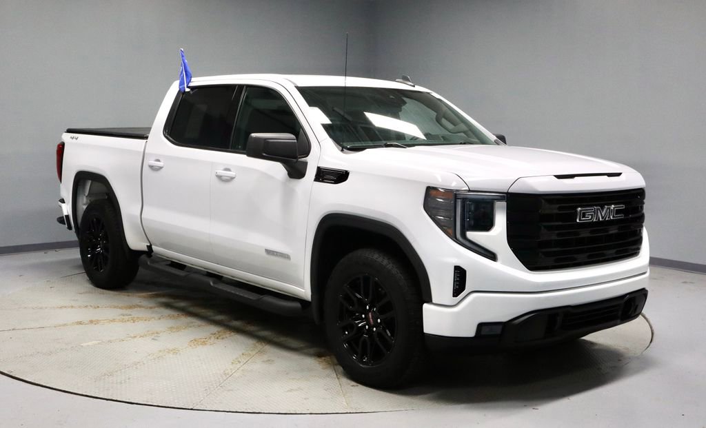 Used 2023 GMC Sierra 1500 Elevation AWD/4WD image 1