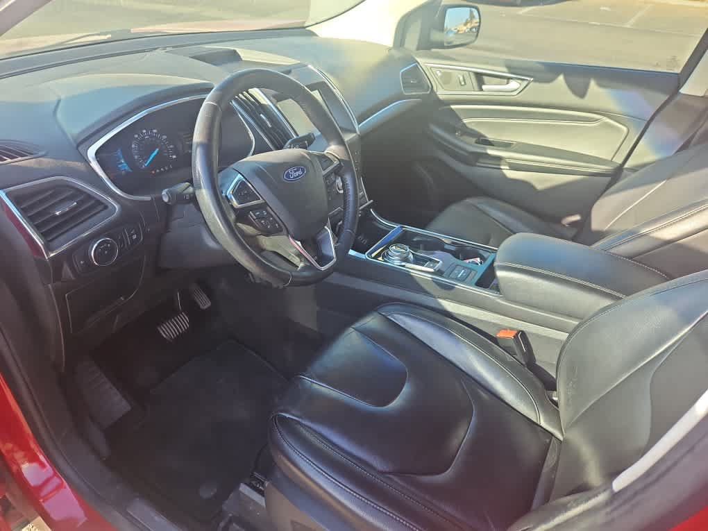 Certified 2020 Ford Edge Titanium FWD image 14