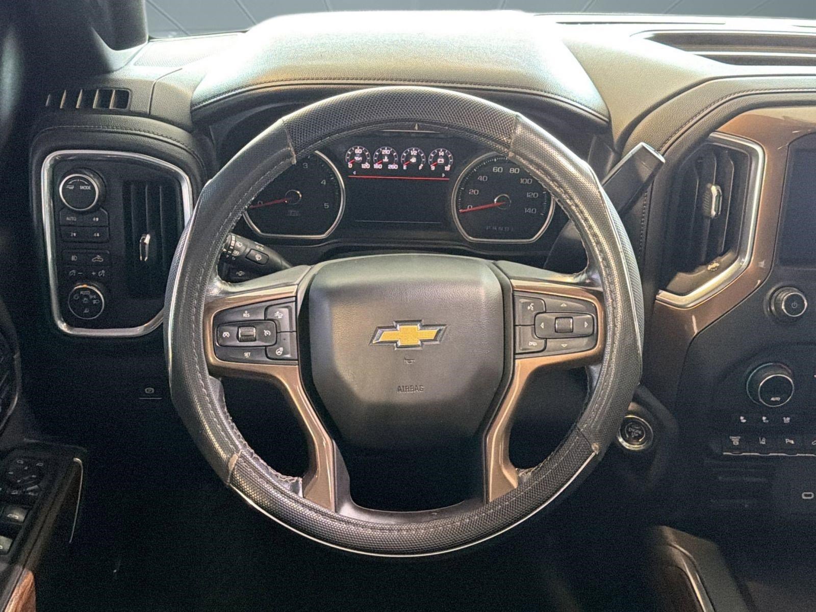 Used 2020 Chevrolet Silverado 2500 High Country w/ Technology Package image 17